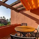 Atico Vista Mar En Alicate Playa アパート マルベーリャ